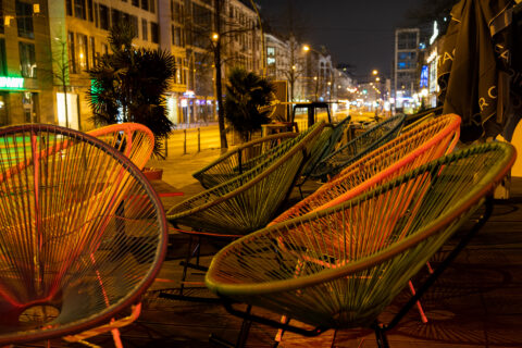 Berlin Friedrichsstraße bei Nacht, Friedrichtstadtpalast, Schienen