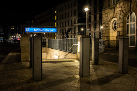 U Bahnhof Mohrenstraße Eingang in Berlin Mitte