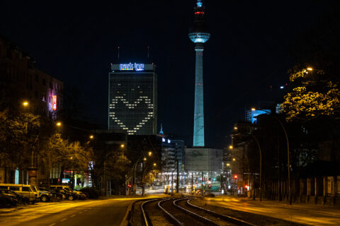 Berlin Prenzlauer Berg Blick auf den Alexanderplatz mit dem Fernsehturm