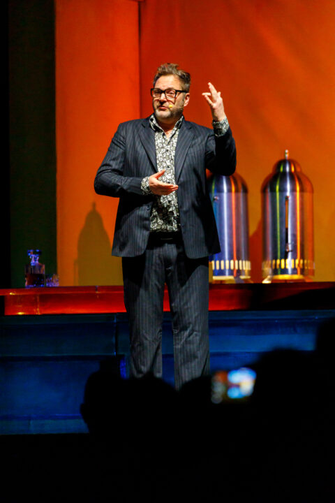Paul Panzer auf der Bühne im Tempodrom Berlin